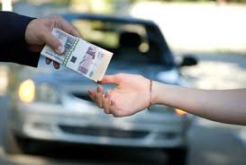 Продажи подержанных автомобилей упали почти 20%