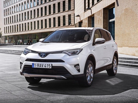 В России начали продавать обновленный Toyota RAV4 