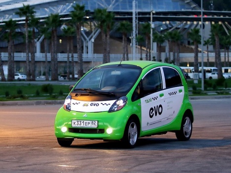 В Сочи можно встретить современное такси на базе Mitsubishi i-MiEV